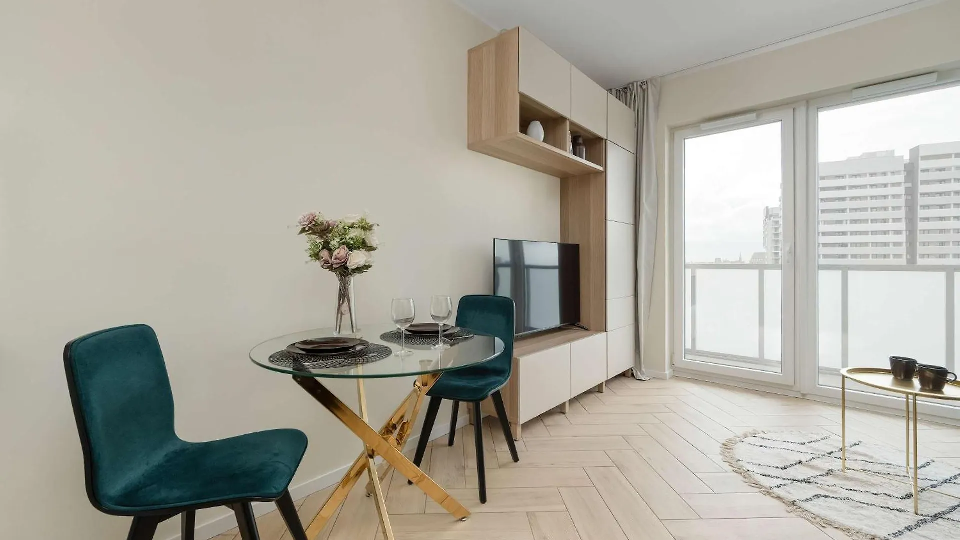 Old Town River Suite With Balcony & Parking Wroclaw By Noclegi Renters Apartment